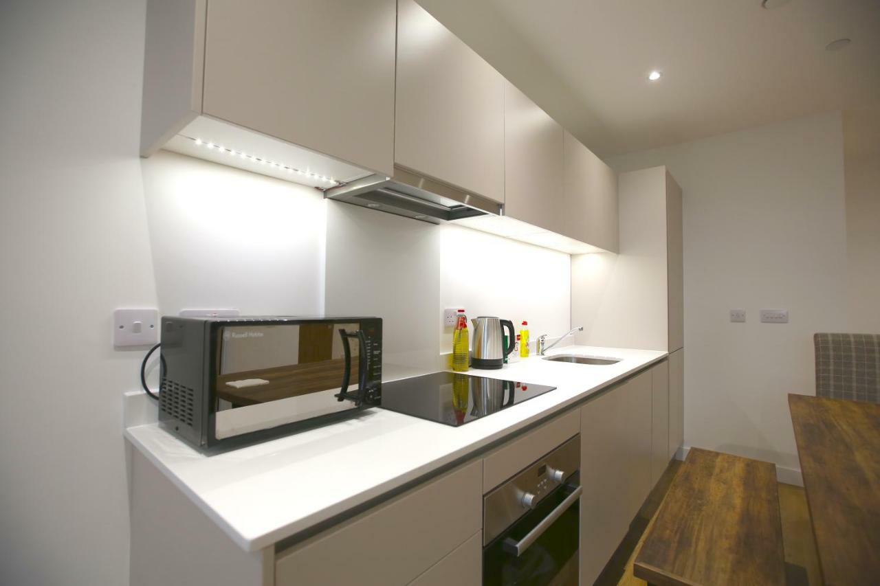 Infinity Apartments Bracknell Exterior photo